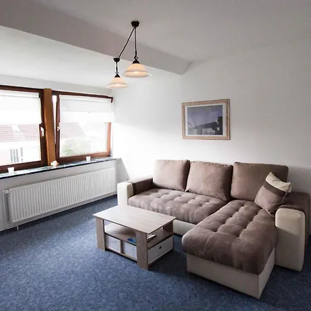 Ferienwohnung-neue-tiefe-wohnung-binnensee *
